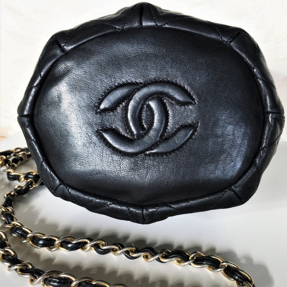 SOLD! CHANEL Drawstring Lambskin Leather Bag - Picture 2 of 8